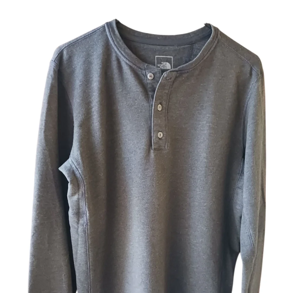 The North Face Charcoal Long Sleeve Top - Picture 2 of 5